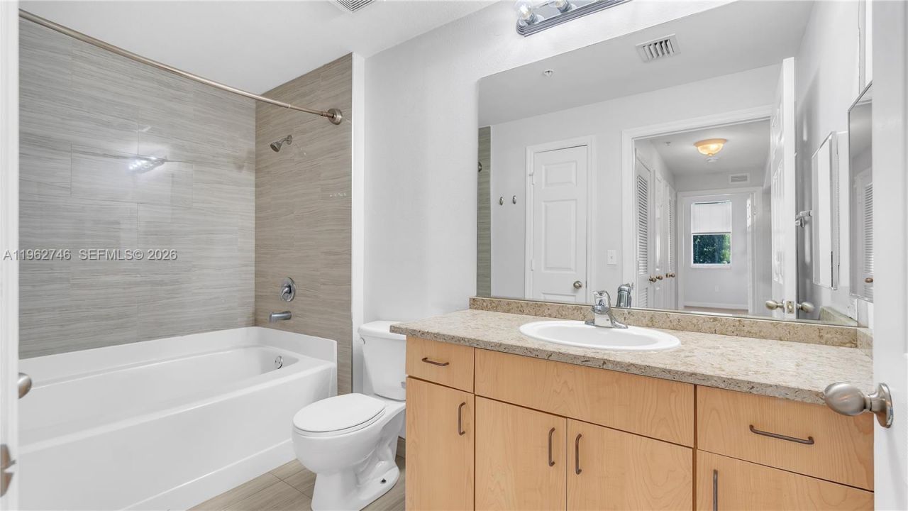 533 NE 3rd Ave, Unit 140, Fort Lauderdale, FL 33301 Photo