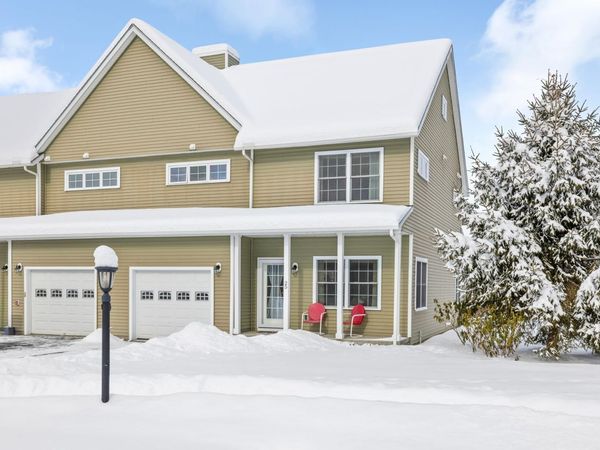 25 Rio Vista Lane, Lebanon, NH 03766