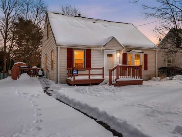 313 Academy Place, Syracuse, NY 13207