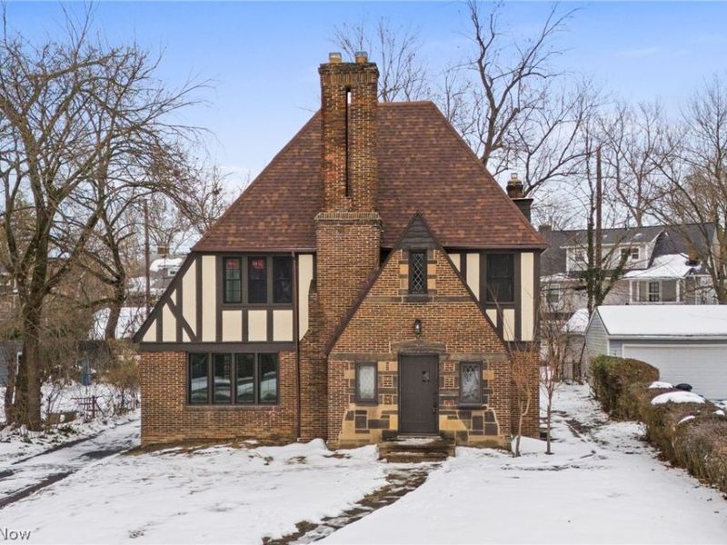 3145 Huntington Road, Cleveland, OH 44120 Photo 1