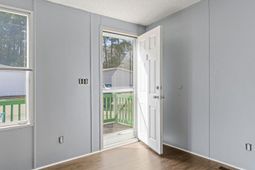 512 Folly Estates Dr. photo 4