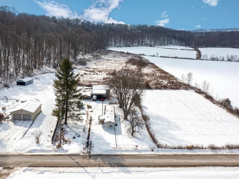 65 Jerusalem Road SE, Bremen, OH 43107 Photo 1