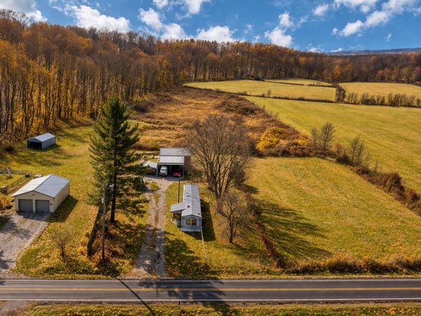 65 Jerusalem Road SE, Bremen, OH 43107