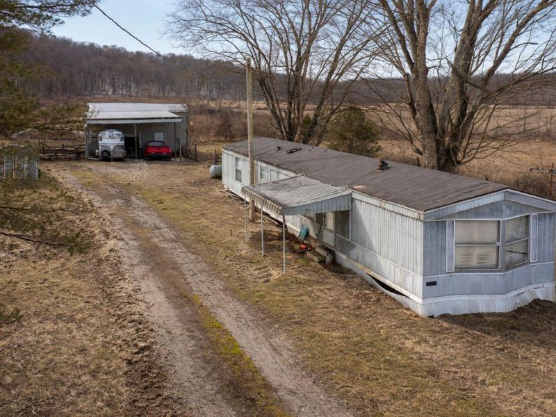 65 Jerusalem Road SE, Bremen, OH 43107 Photo 2