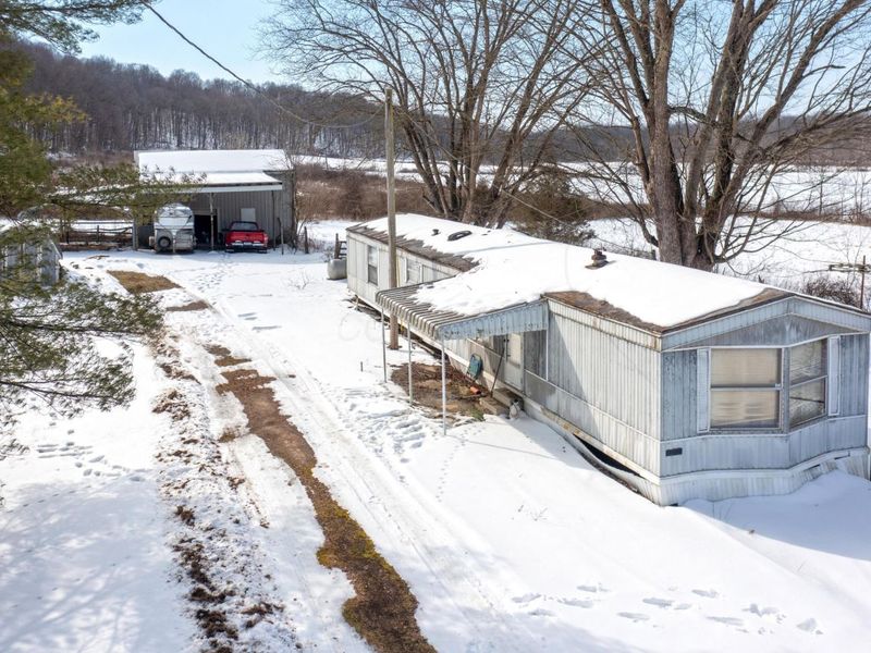 65 Jerusalem Road SE, Bremen, OH 43107 Photo 2