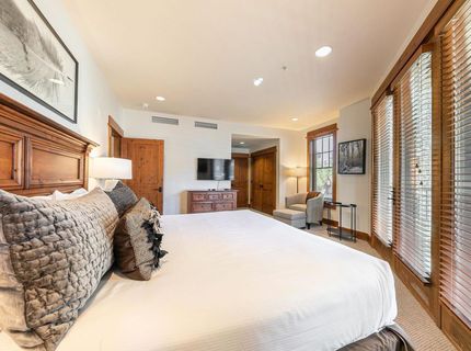 8001 Northstar Drive, Truckee, CA 96161 Photo