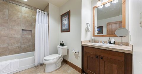 8001 Northstar Drive, Truckee, CA 96161 Photo