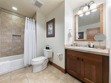 8001 Northstar Drive, Truckee, CA 96161 Photo