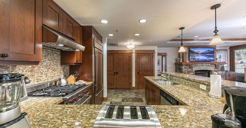 8001 Northstar Drive, Truckee, CA 96161 Photo