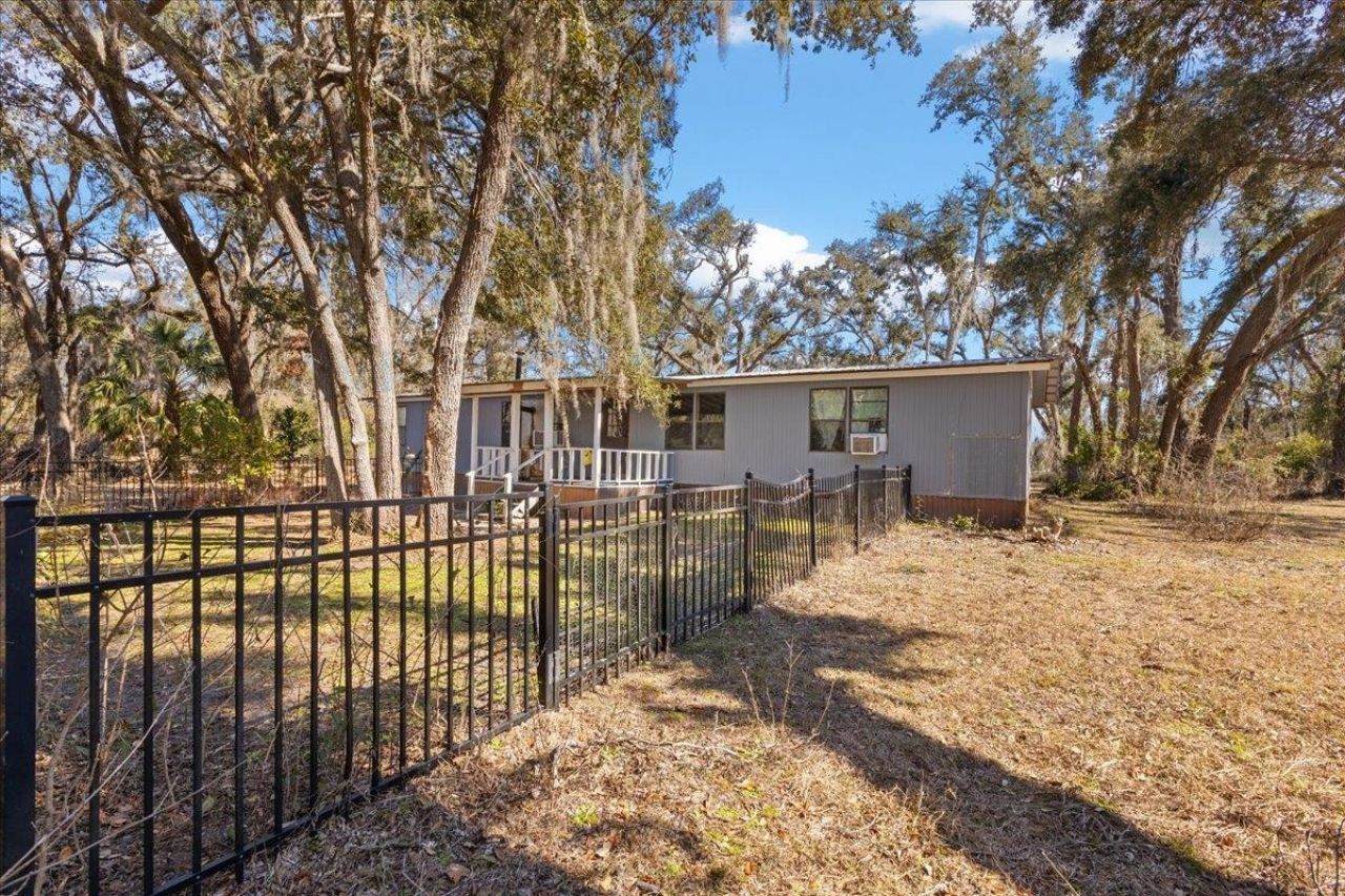 164 NE Fir, Pinetta, FL 32350 Photo