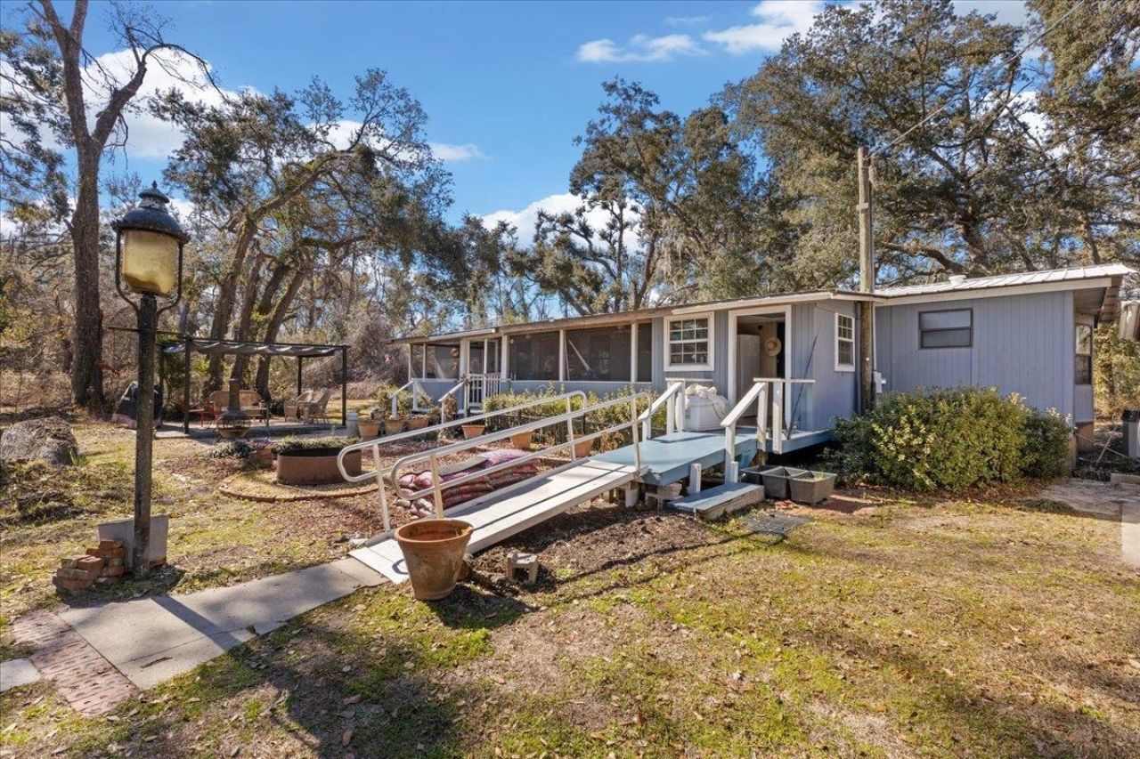 164 NE Fir, Pinetta, FL 32350 Photo