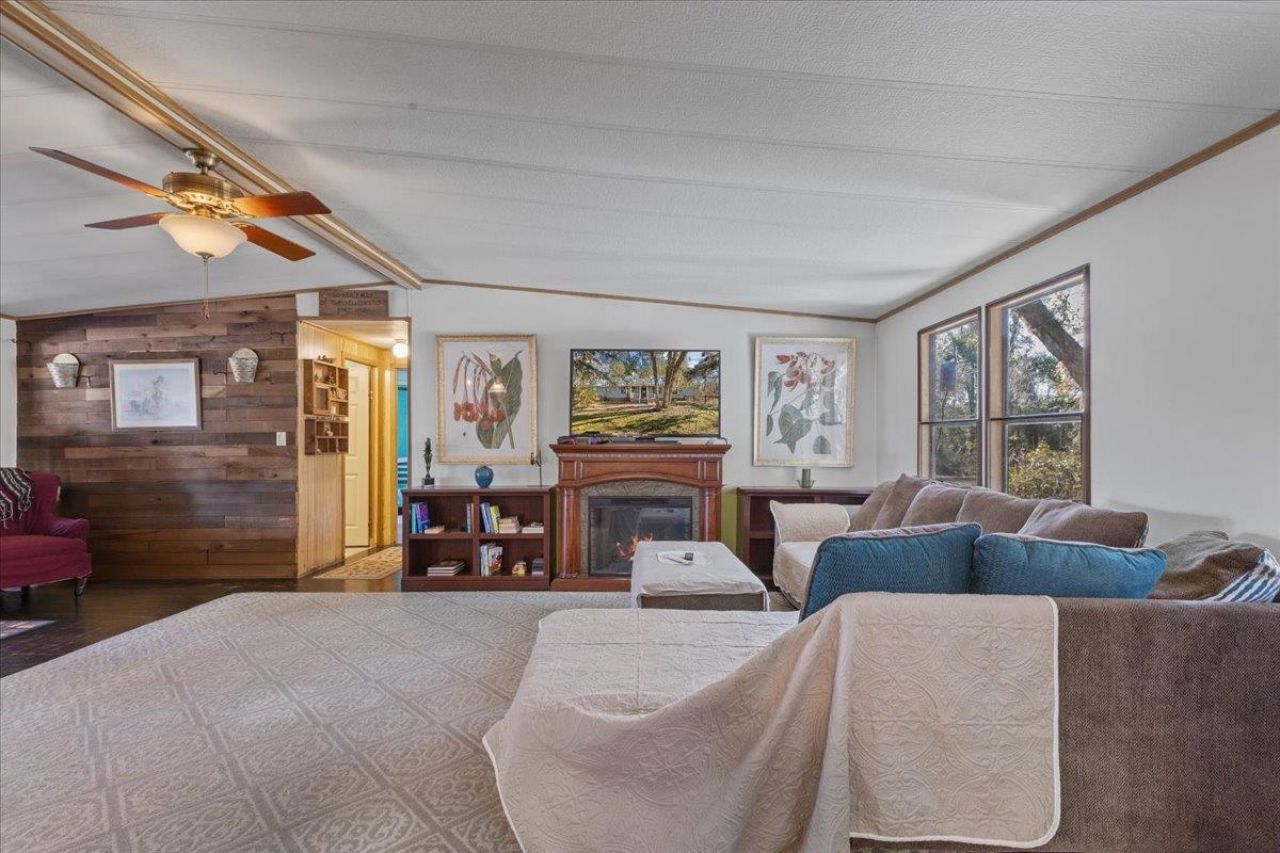 164 NE Fir, Pinetta, FL 32350 Photo