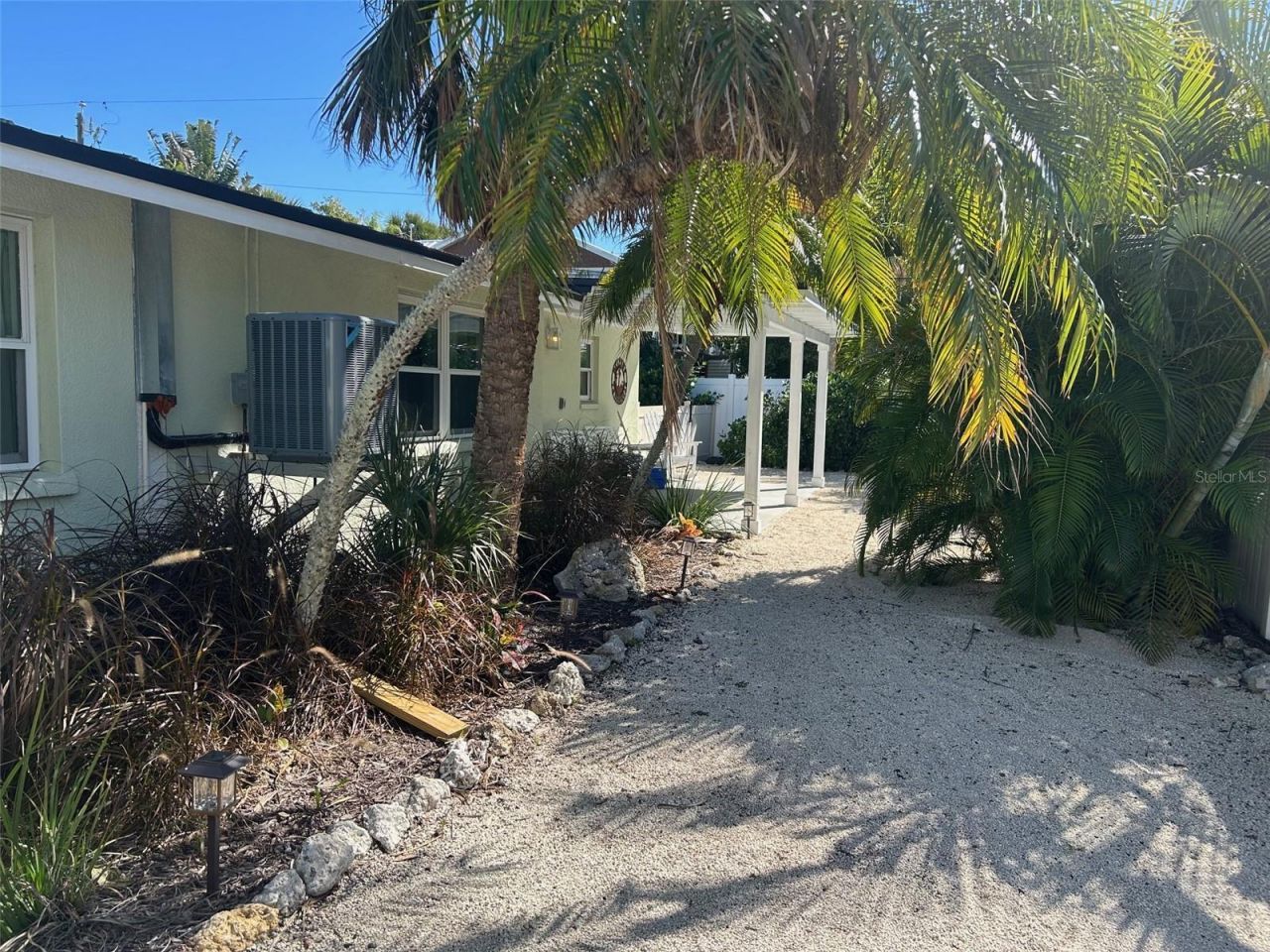 311 63rd Street, Holmes Beach, FL 34217 Photo