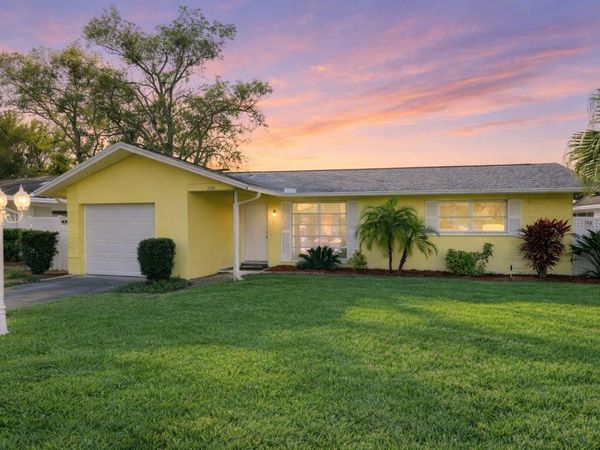 2589 REDWOOD CIRCLE, CLEARWATER, FL 33763