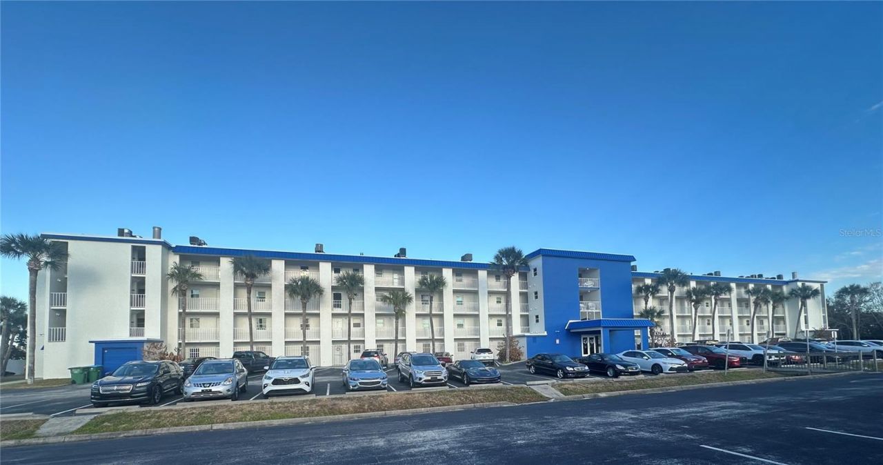 3131 S Ridgewood Avenue, Unit 1080, Daytona Beach, FL 32119 Main Photo