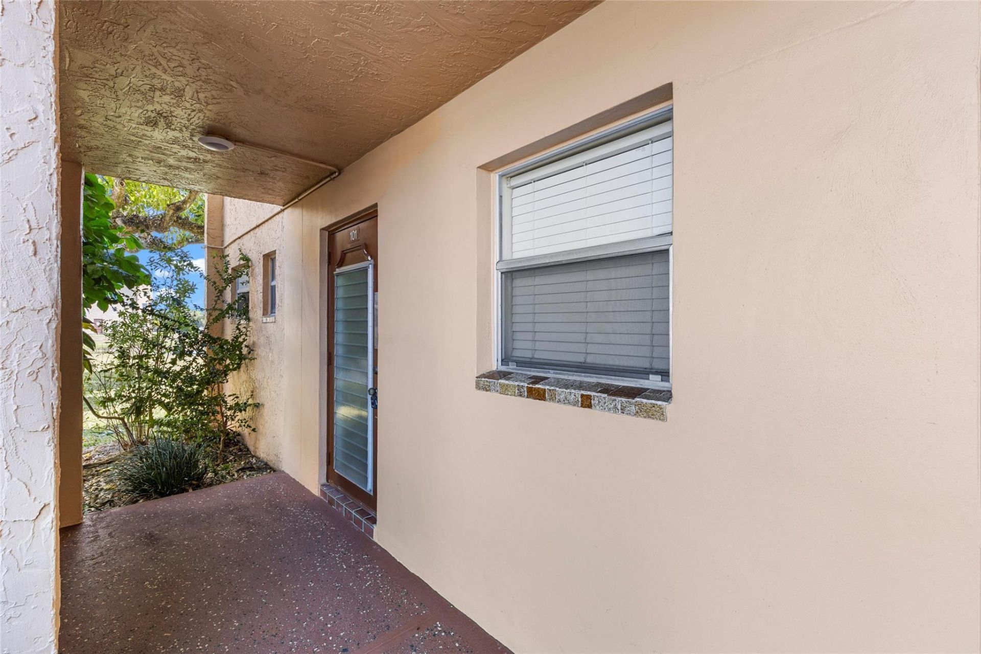 9350 Sunrise Lakes Boulevard, Unit 101, Sunrise, FL 33322 Photo