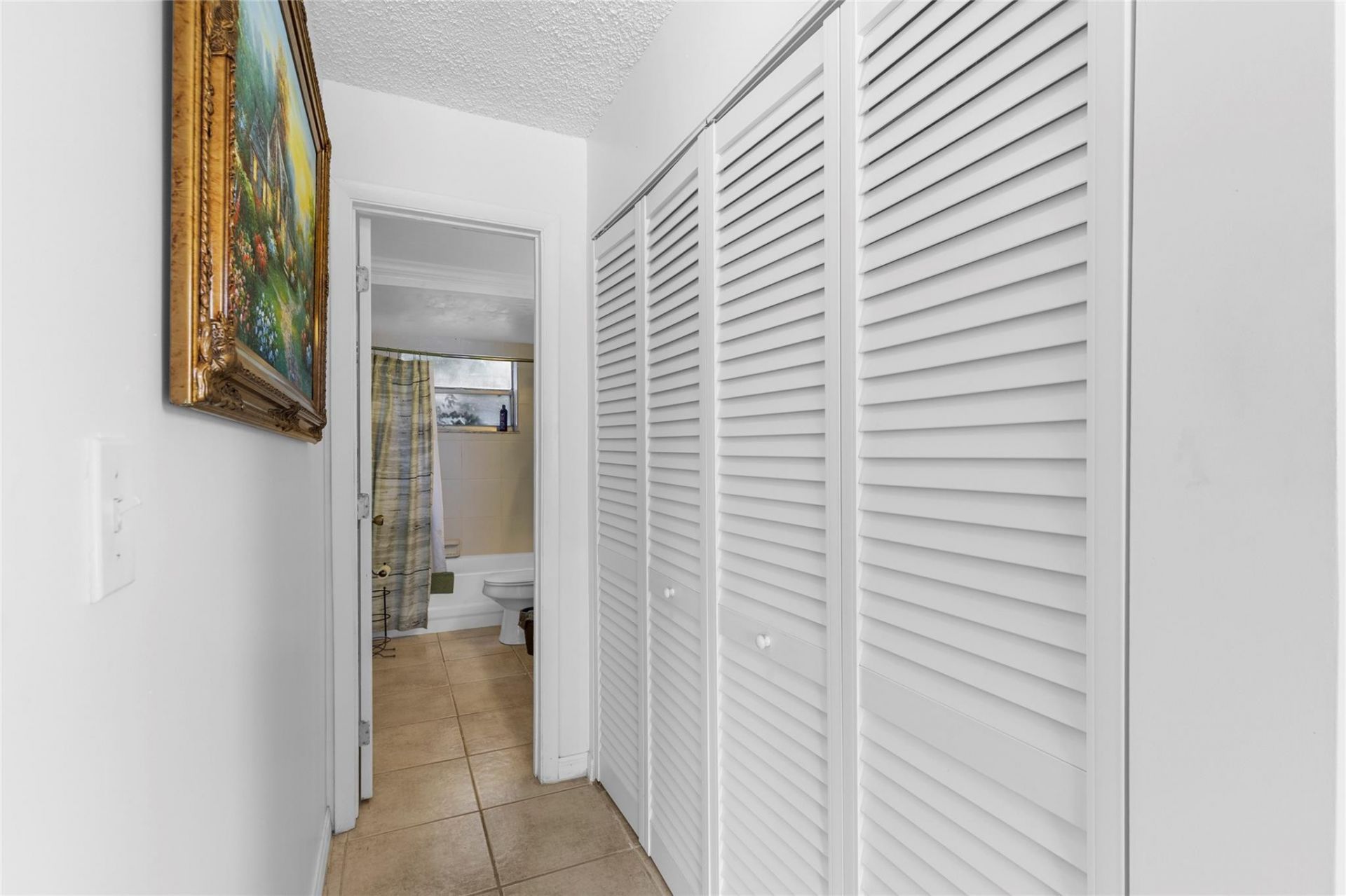 9350 Sunrise Lakes Boulevard, Unit 101, Sunrise, FL 33322 Photo