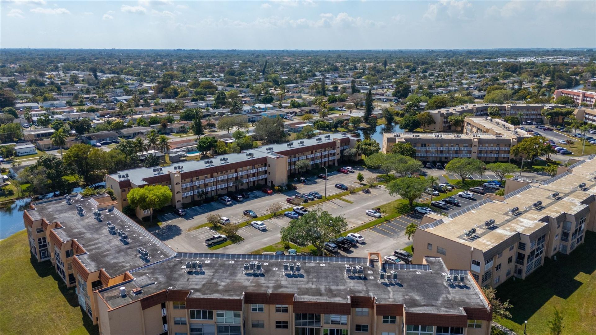 9350 Sunrise Lakes Boulevard, Unit 101, Sunrise, FL 33322 Photo