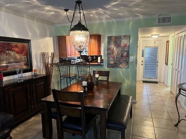 9350 Sunrise Lakes Boulevard, Unit 101, Sunrise, FL 33322 Photo