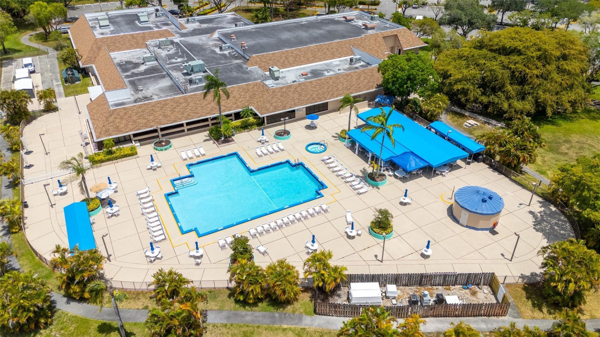 9350 Sunrise Lakes Boulevard, Unit 101, Sunrise, FL 33322 Photo