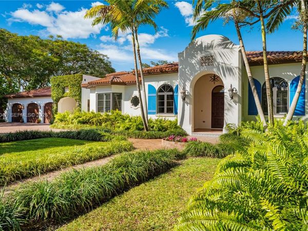 6991 SW 144th St, Palmetto Bay, FL 33158