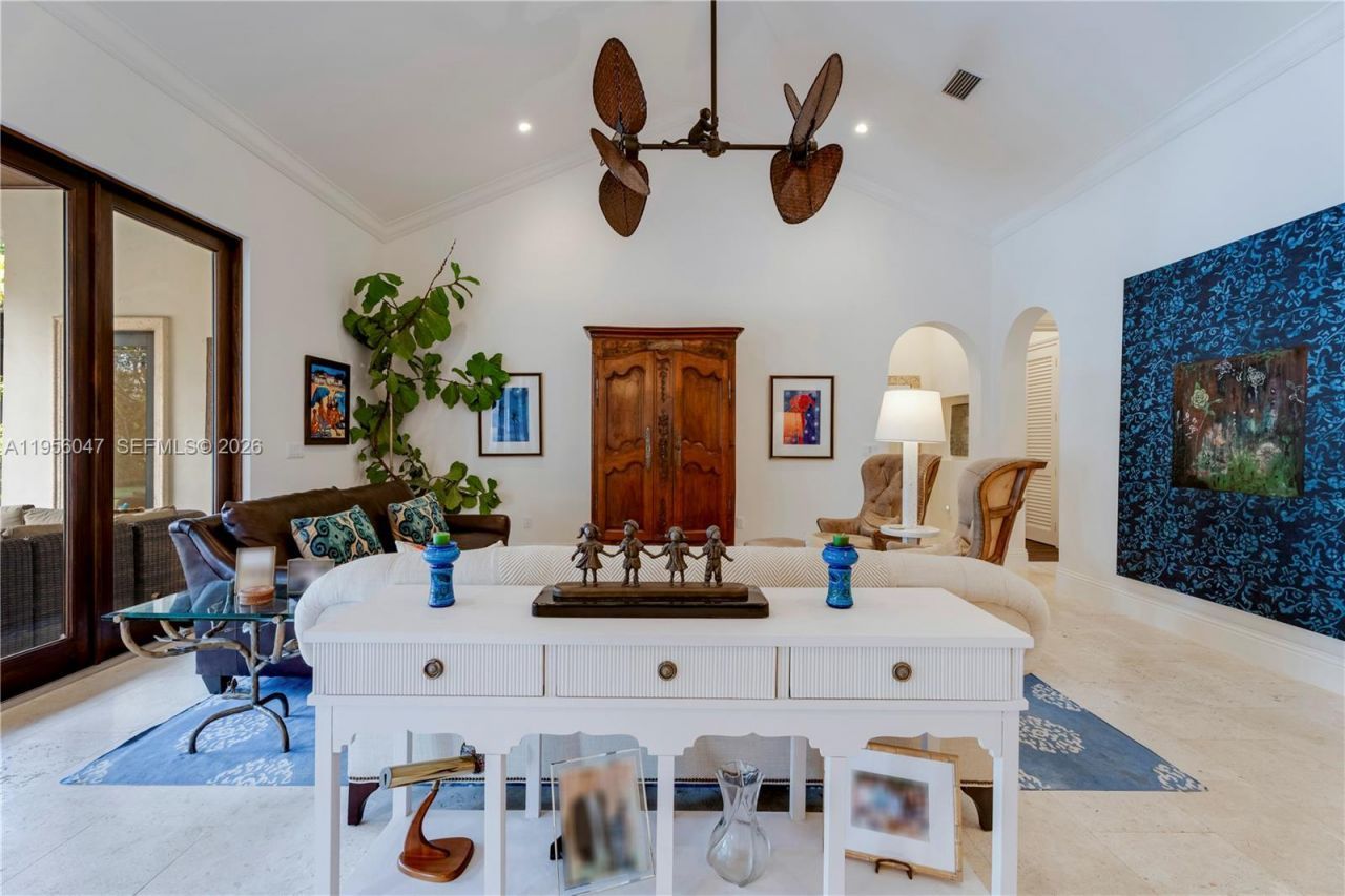 6991 SW 144th St, Palmetto Bay, FL 33158 Photo