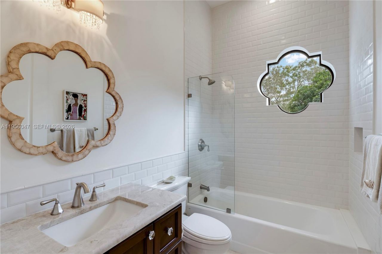 6991 SW 144th St, Palmetto Bay, FL 33158 Photo