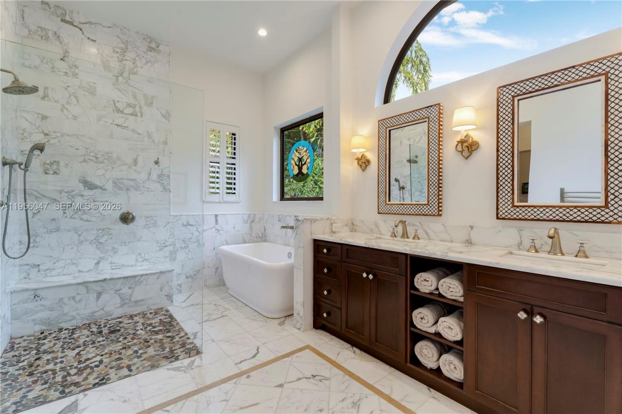 6991 SW 144th St, Palmetto Bay, FL 33158 Photo