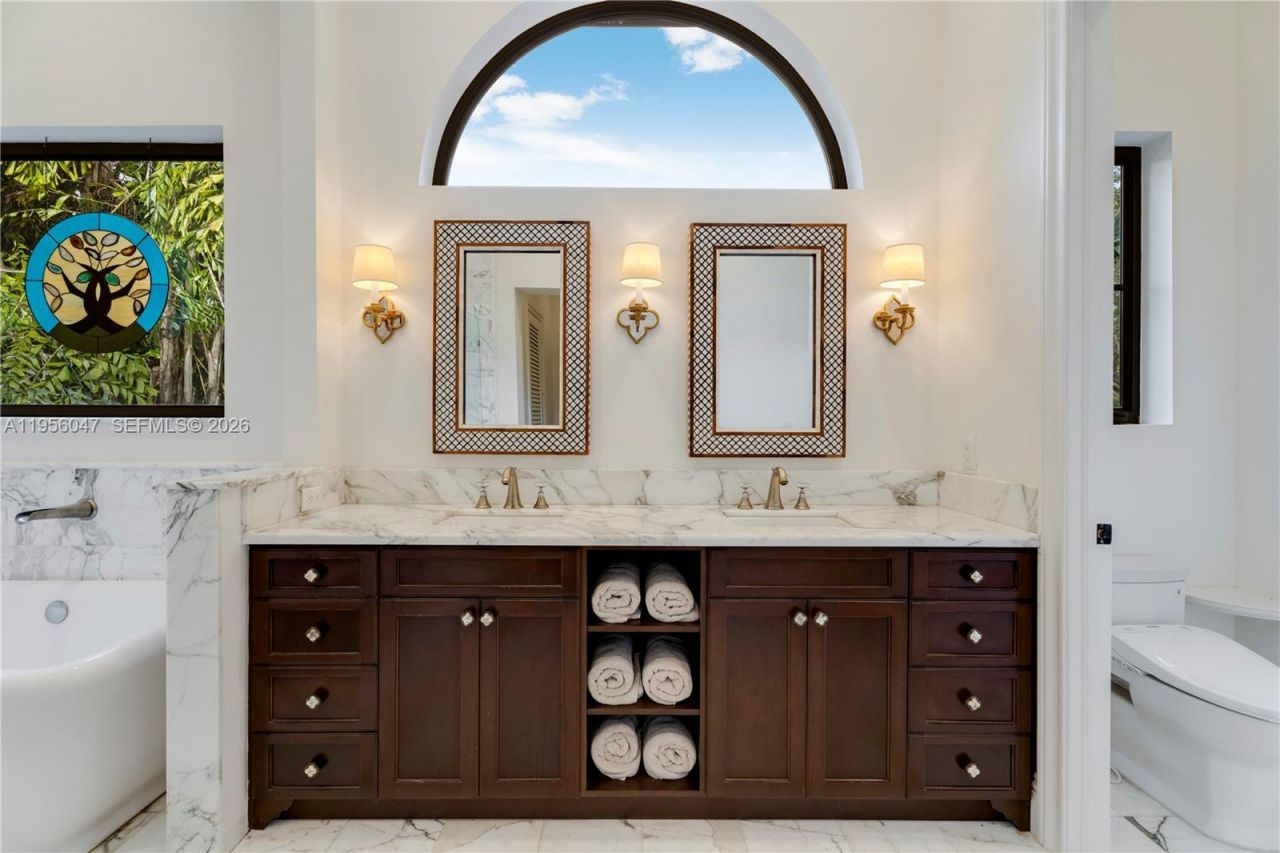 6991 SW 144th St, Palmetto Bay, FL 33158 Photo