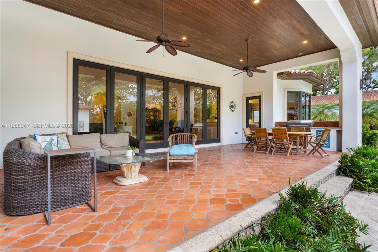 6991 SW 144th St, Palmetto Bay, FL 33158 Photo