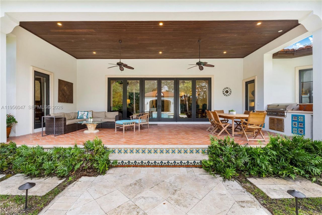 6991 SW 144th St, Palmetto Bay, FL 33158 Photo