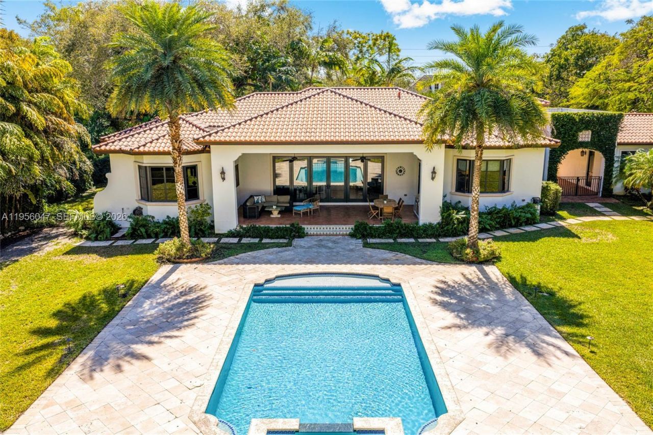 6991 SW 144th St, Palmetto Bay, FL 33158 Photo