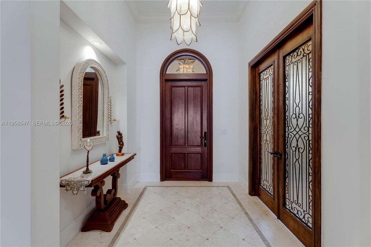 6991 SW 144th St, Palmetto Bay, FL 33158 Photo