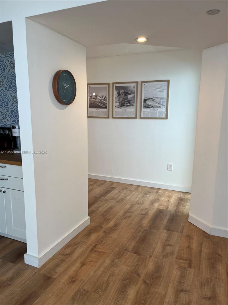 6917 Collins Ave, Unit 514, Miami Beach, FL 33141 Photo