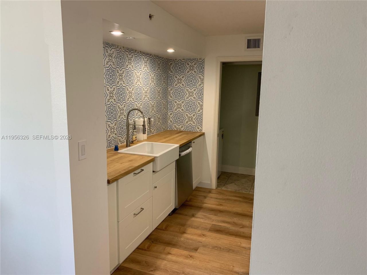 6917 Collins Ave, Unit 514, Miami Beach, FL 33141 Photo