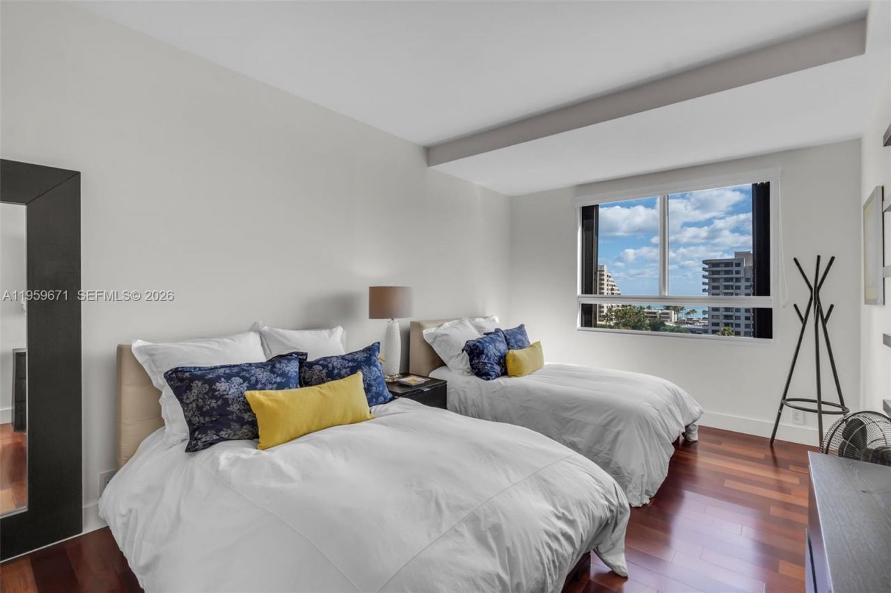 151 Crandon Blvd , Unit 802, Key Biscayne, FL 33149 Photo