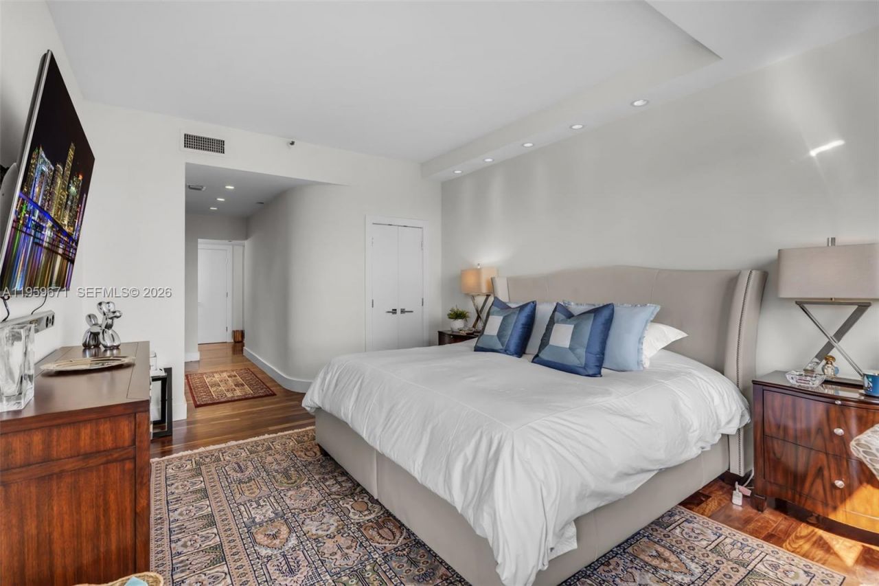 151 Crandon Blvd , Unit 802, Key Biscayne, FL 33149 Photo