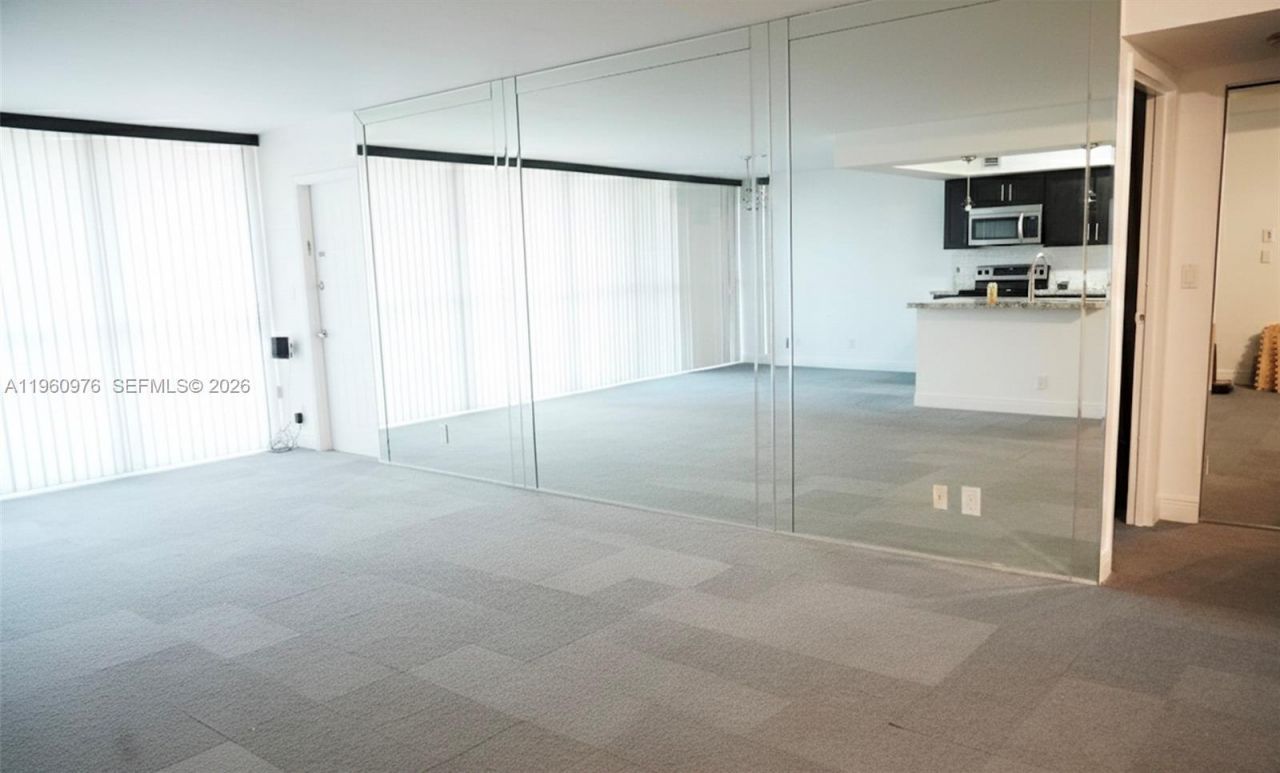 701 Three Islands Blvd, Unit 110, Hallandale Beach, FL 33009 Photo