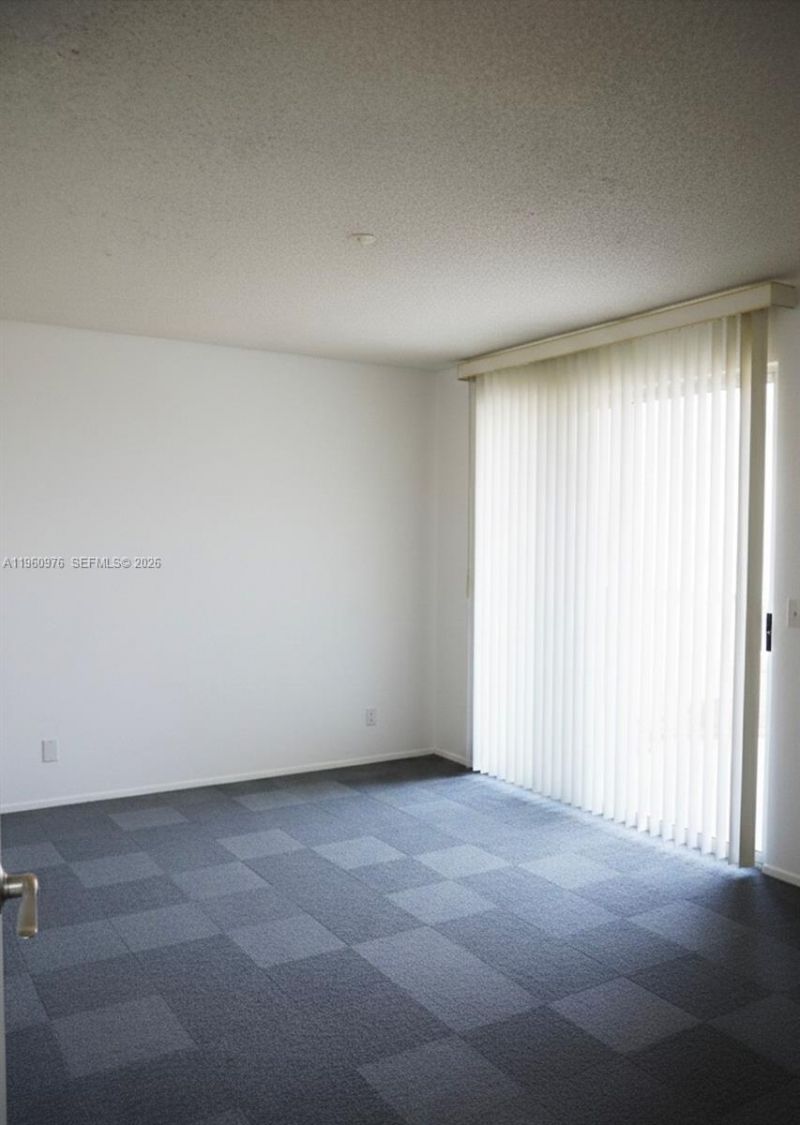 701 Three Islands Blvd, Unit 110, Hallandale Beach, FL 33009 Photo