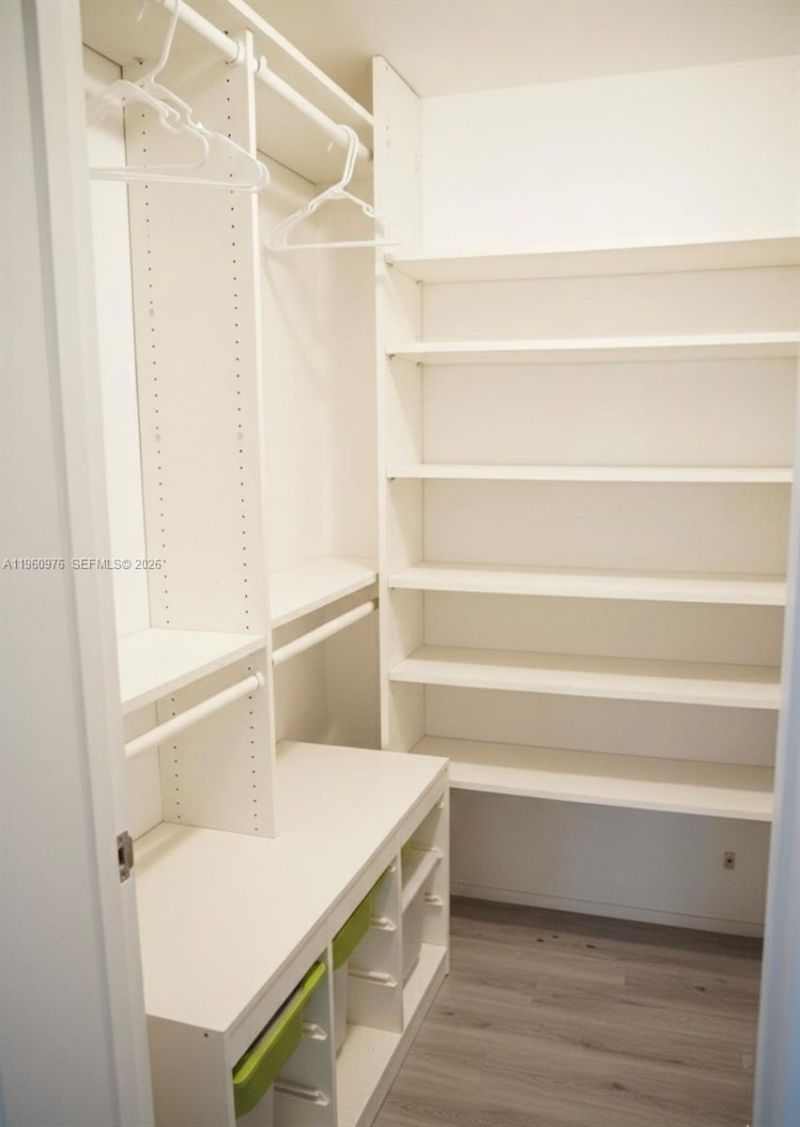 701 Three Islands Blvd, Unit 110, Hallandale Beach, FL 33009 Photo