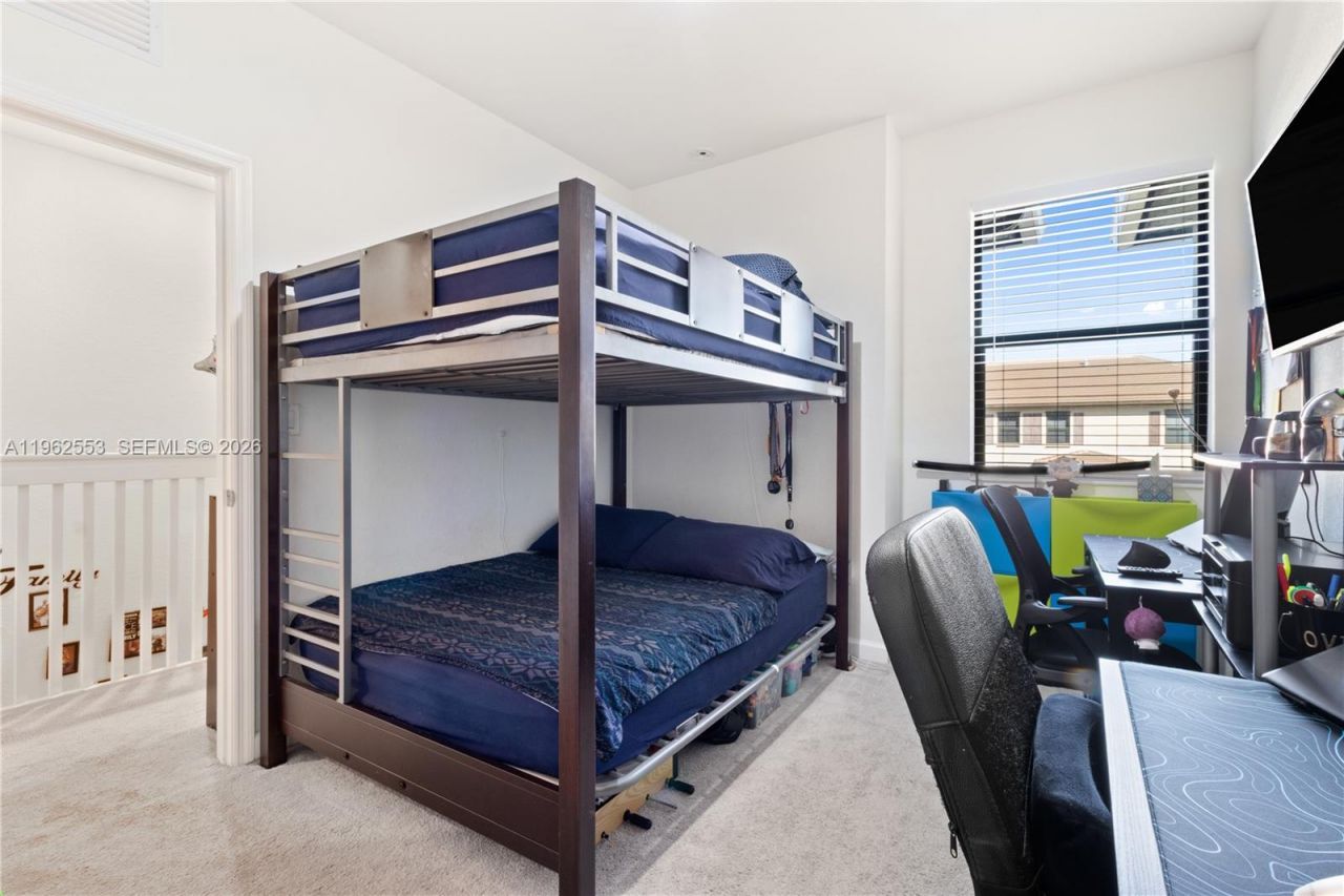 11438 W 34th Ct, Hialeah, FL 33018 Photo