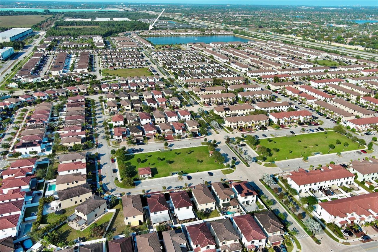 11438 W 34th Ct, Hialeah, FL 33018 Photo