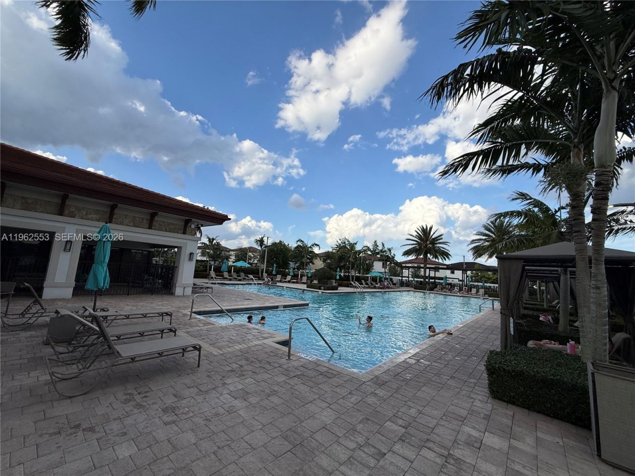 11438 W 34th Ct, Hialeah, FL 33018 Photo