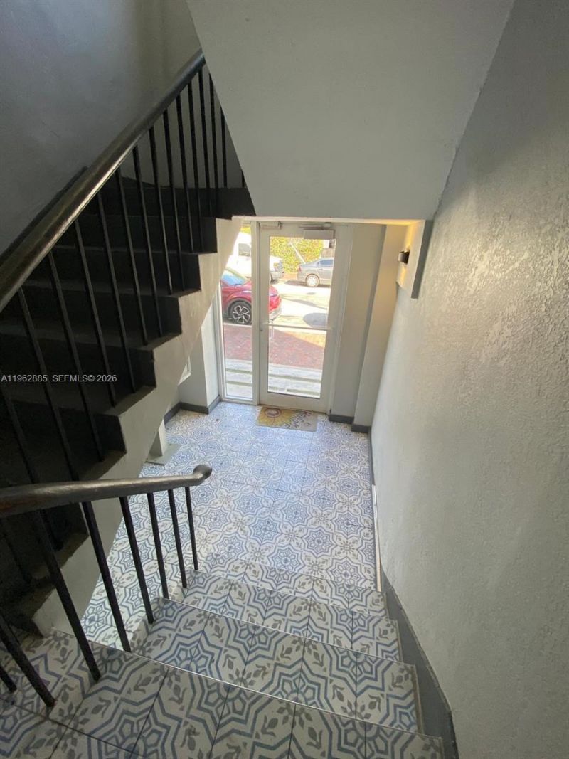 628 SW 16th Ave, Unit 204, Miami, FL 33135 Photo