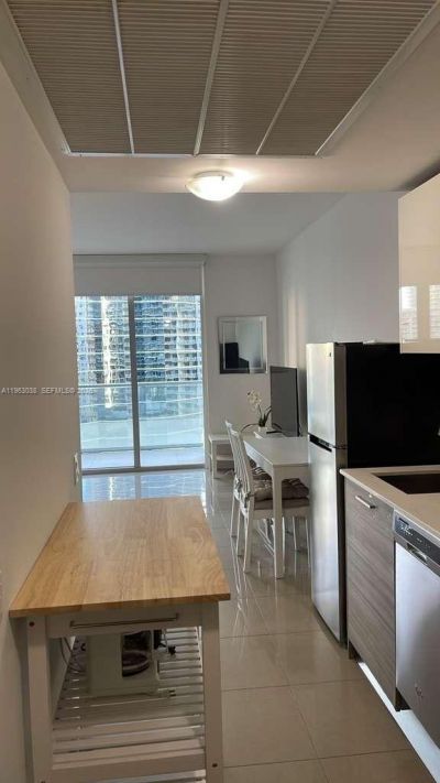 1300 Brickell Bay Dr , Unit 2000, Miami, FL 33131 Photo