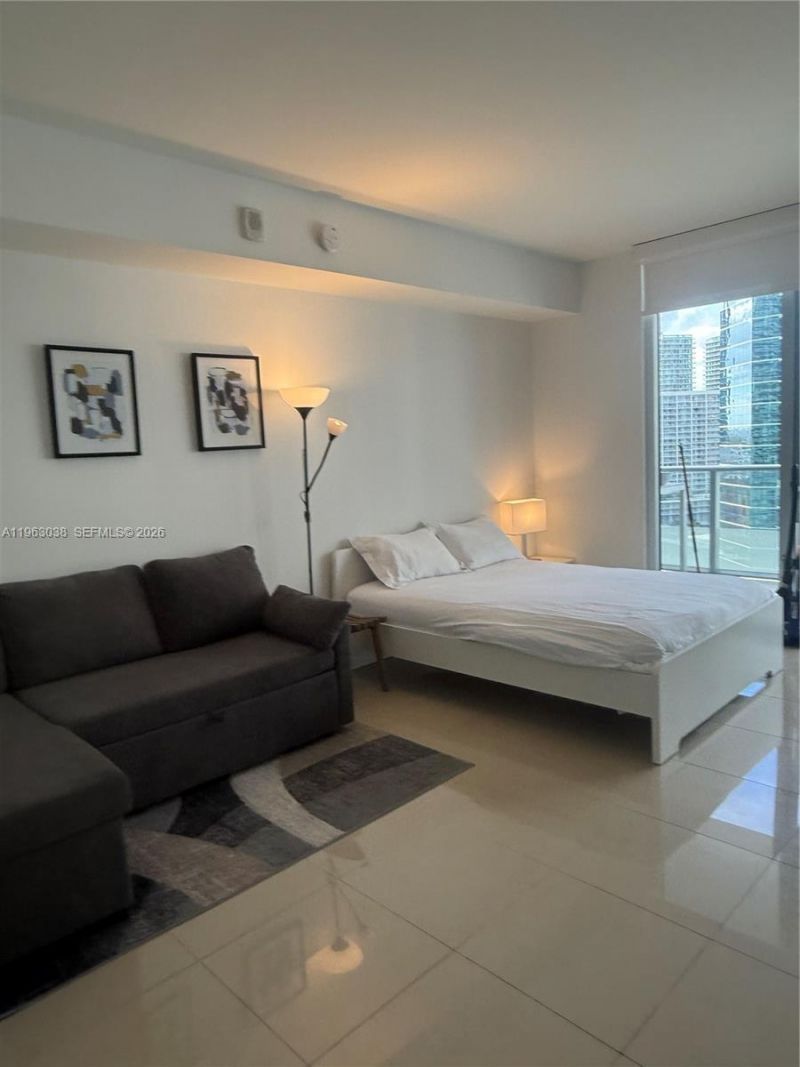 1300 Brickell Bay Dr , Unit 2000, Miami, FL 33131 Photo