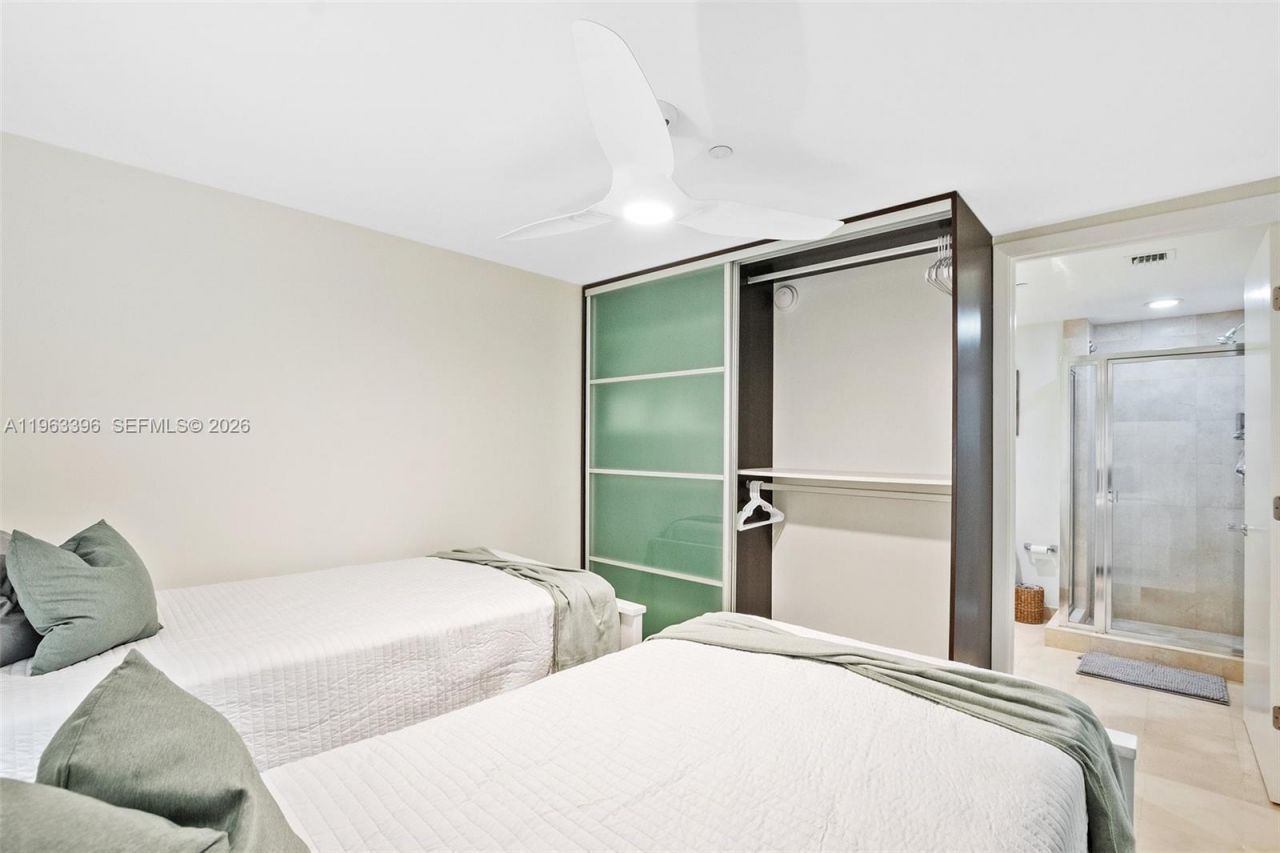 1800 S Ocean Dr, Unit 3608, Hallandale Beach, FL 33009 Photo