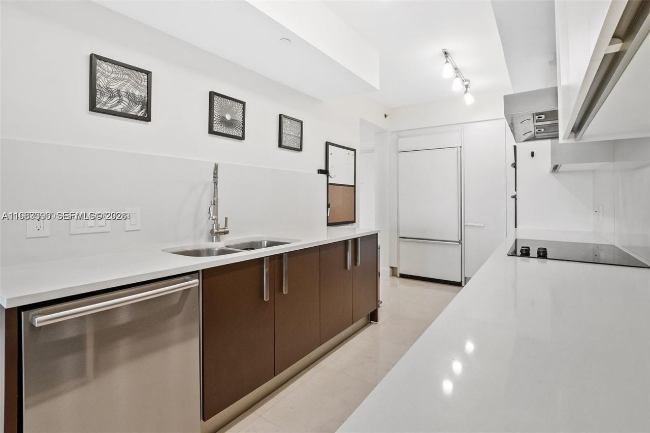 1800 S Ocean Dr, Unit 3608, Hallandale Beach, FL 33009 Photo