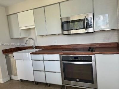 1413 NE 21st St, Unit 2, Wilton Manors, FL 33305 Photo