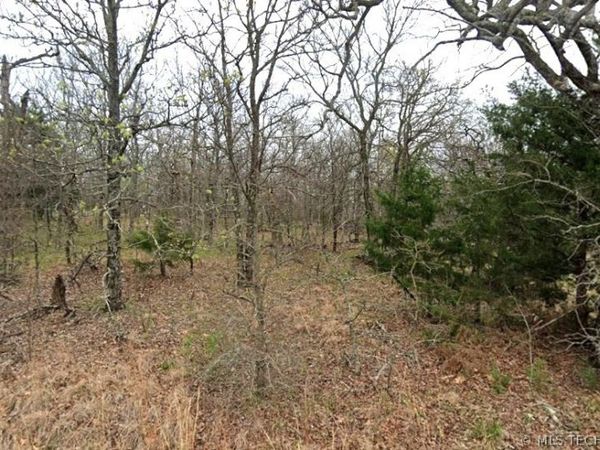 E 948 Road , Cookson, OK 74427